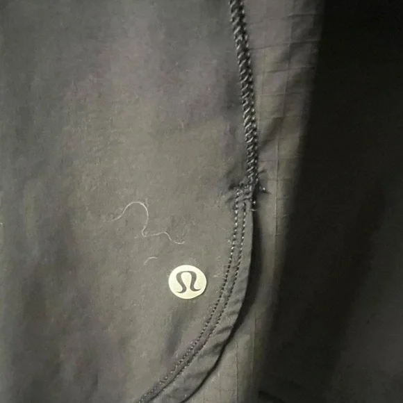 lululemon athletica Black Short Sleeve Tee - Picture 4 of 7